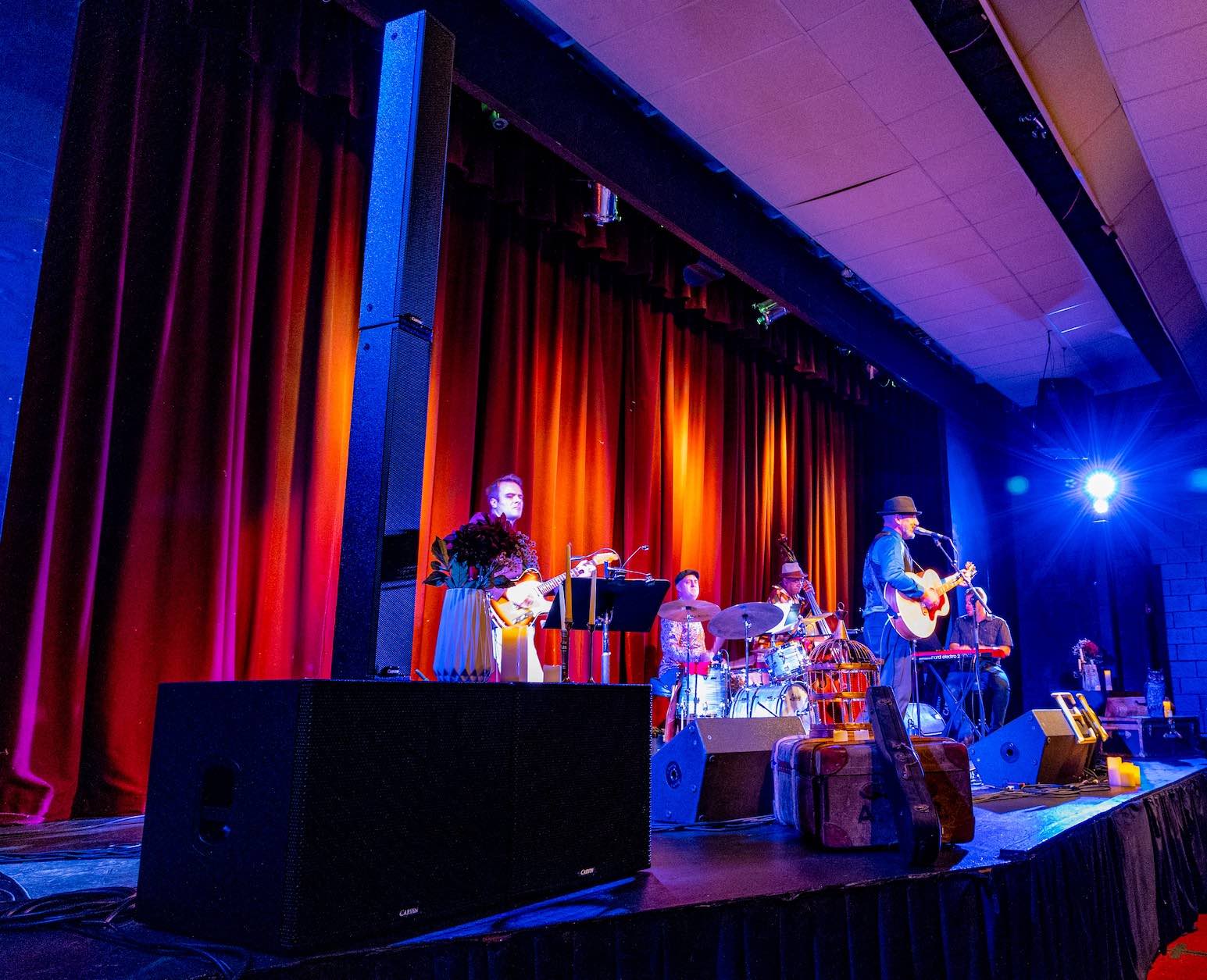 How a Column Array Can Streamline Your Stage