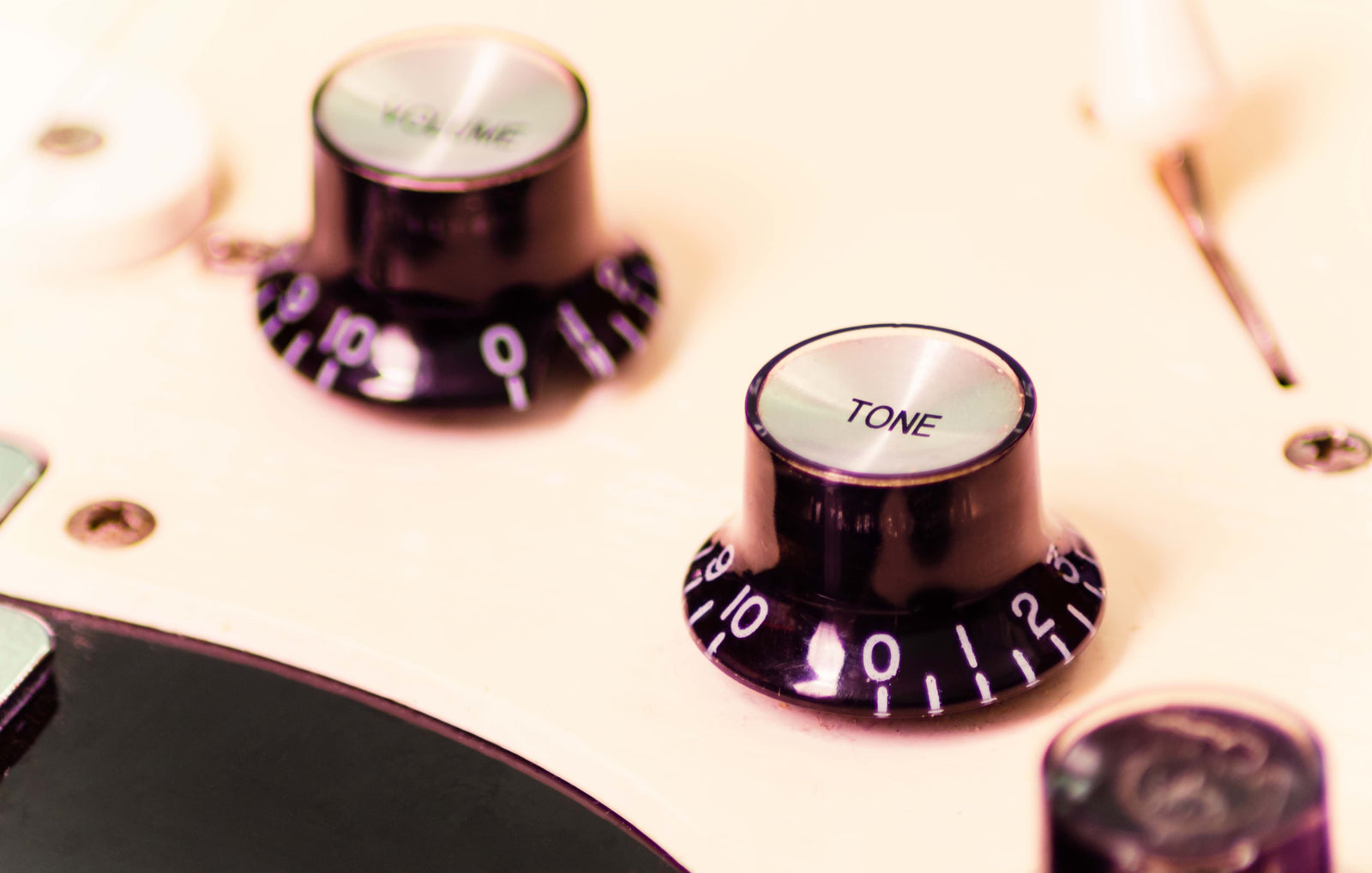 Your Tone Knob Misses You…