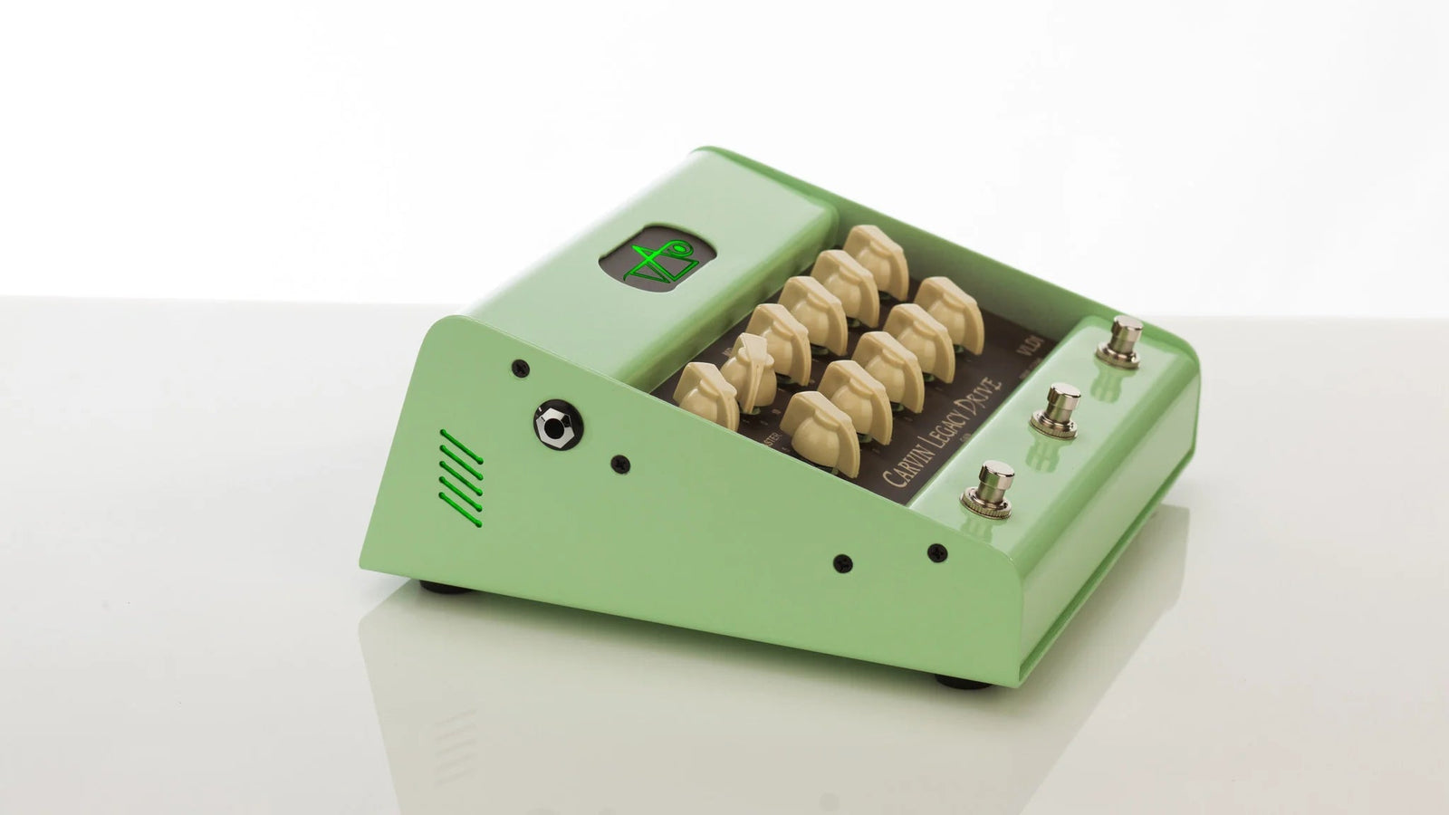 When and How to Use a Preamp Pedal in Your Guitar Rig