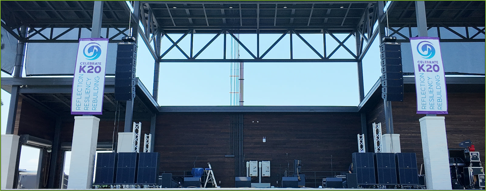 trx5000 line array flown at the SOUND in Gulfport, MS
