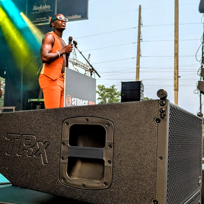 carvin trx5210A line array