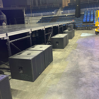 trx3118a 18-inch active subwoofer at live show