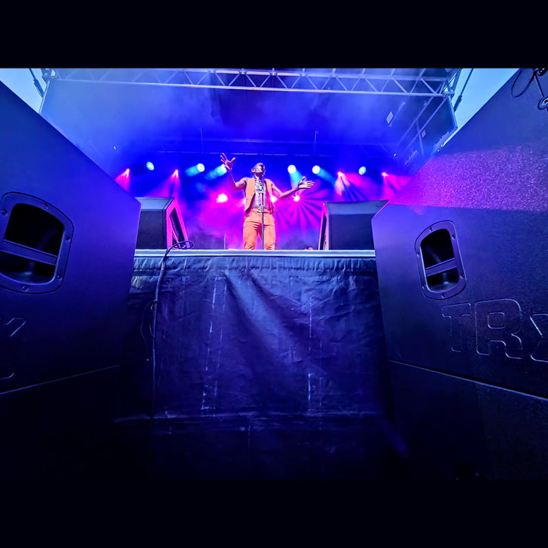 trx3118a 18-inch active subwoofer at live show